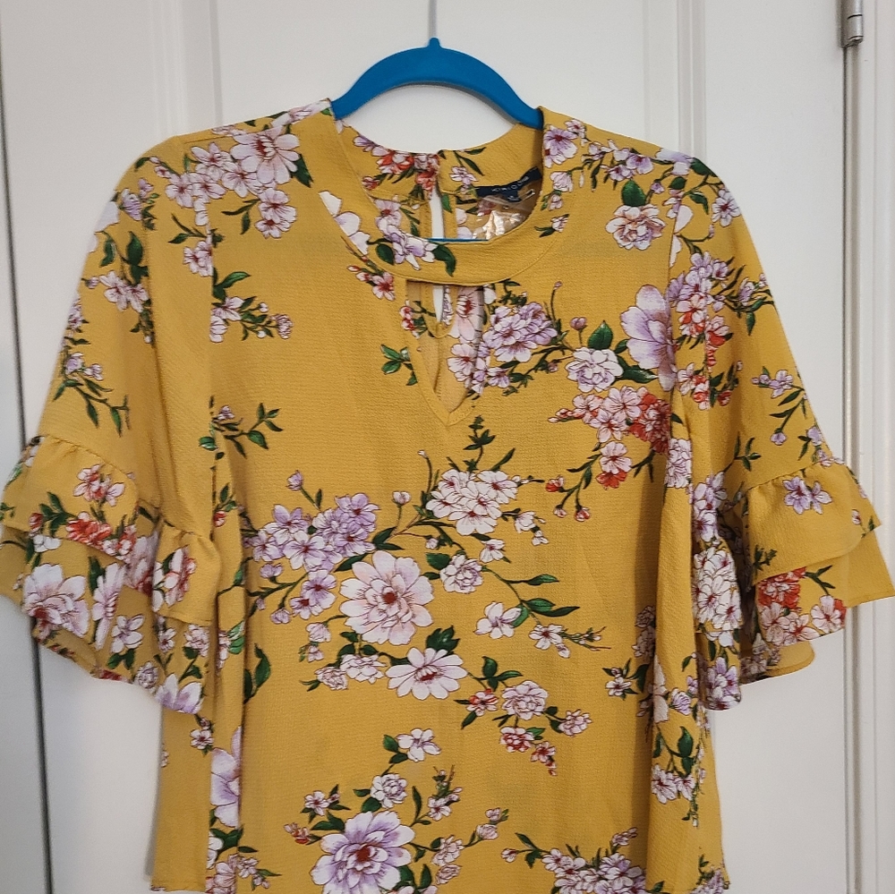 NWT Yellow Flutter Sleeve Top